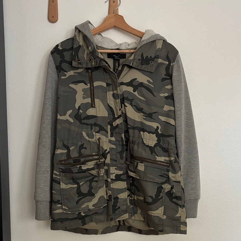 Forever 21 Camouflage Jacket with Gray Sleeves